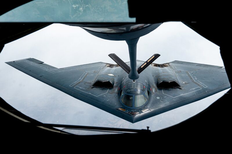 Bombardier american B-2