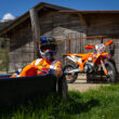 motocicleta ktm si rider la tara