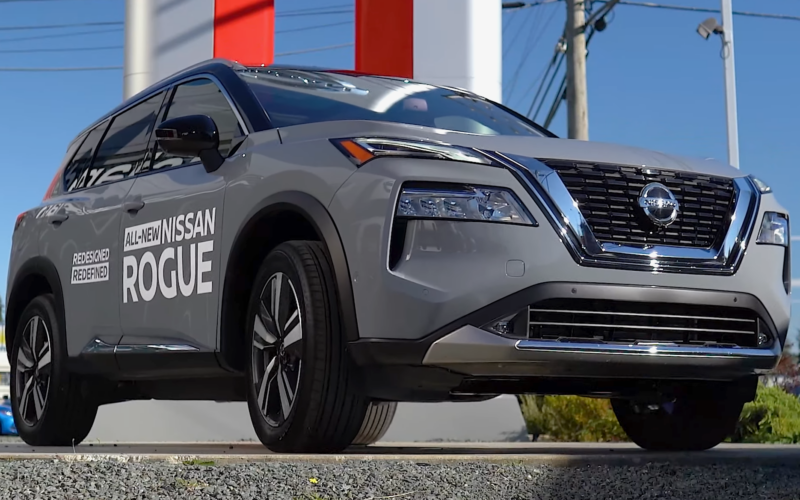 SUV Nissan Rogue